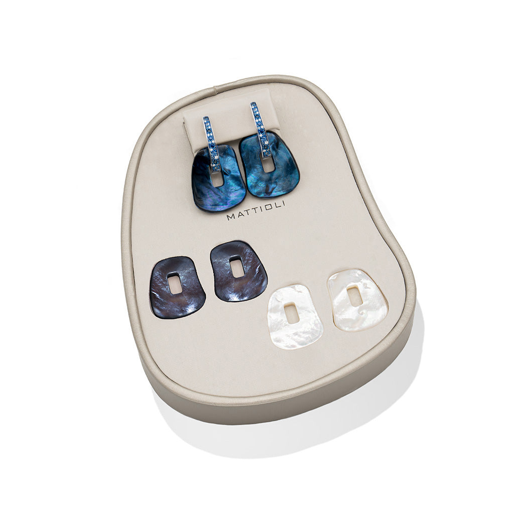 Puzzle medium earrings 3 colours and sapphires