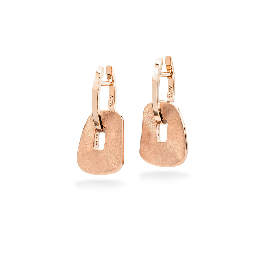 Puzzle engraved gold small earrings